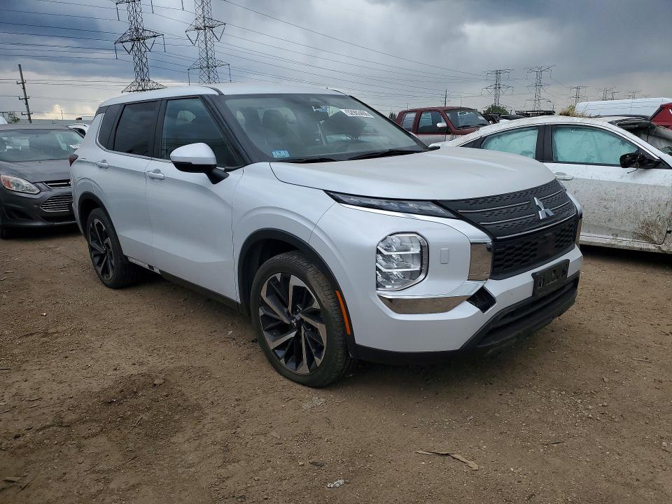 2022 Mitsubishi Outlander მანქანა იყიდება აუქციონზე, vin: JA4J4TA89NZ028911, აუქციონის ნომერი: 52903406