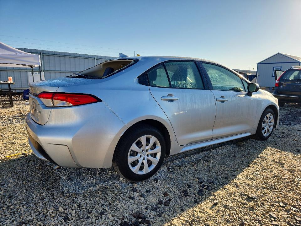 53041446 :رقم المزاد ، JTDEPMAE0MJ138740 vin ، 2021 Toyota Corolla مزاد بيع