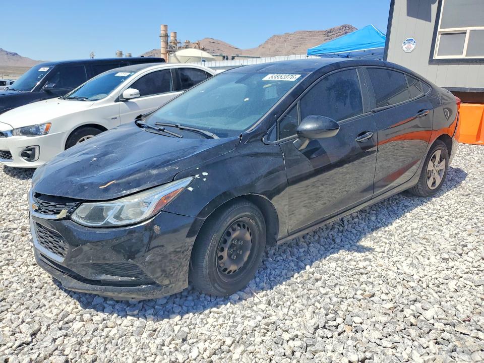 Auction sale of the 2018 Chevrolet Cruze, vin: 1G1BC5SM6J7242029, lot number: 53852076