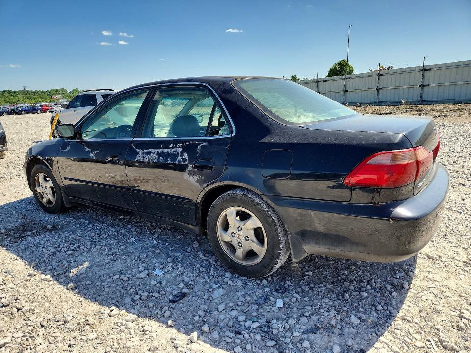 Aukcja sprzedaży 2000 Honda Accord, vin: 1HGCG5662YA151866, numer aukcji: 53585366