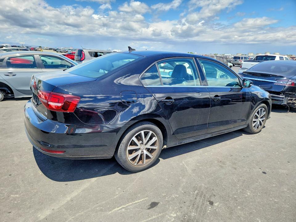 2017 Volkswagen Jetta მანქანა იყიდება აუქციონზე, vin: 3VWDB7AJ9HM204524, აუქციონის ნომერი: 54990266