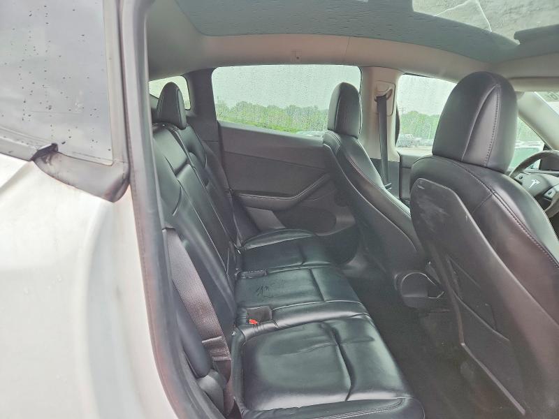 Auction sale of the 2022 Tesla Model Y, vin: 7SAYGDEE0NF384805, lot number: 54019776