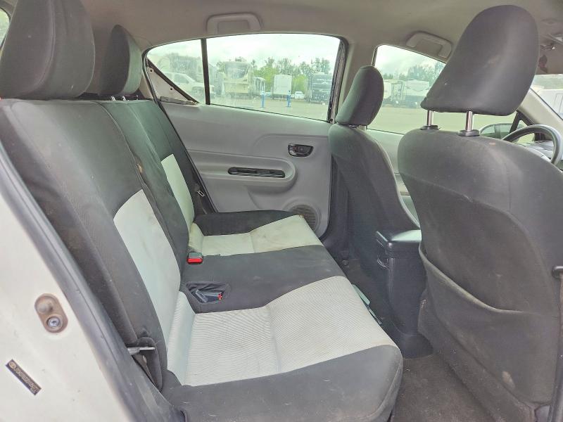 2013 Toyota Prius C მანქანა იყიდება აუქციონზე, vin: JTDKDTB32D1050727, აუქციონის ნომერი: 53782046