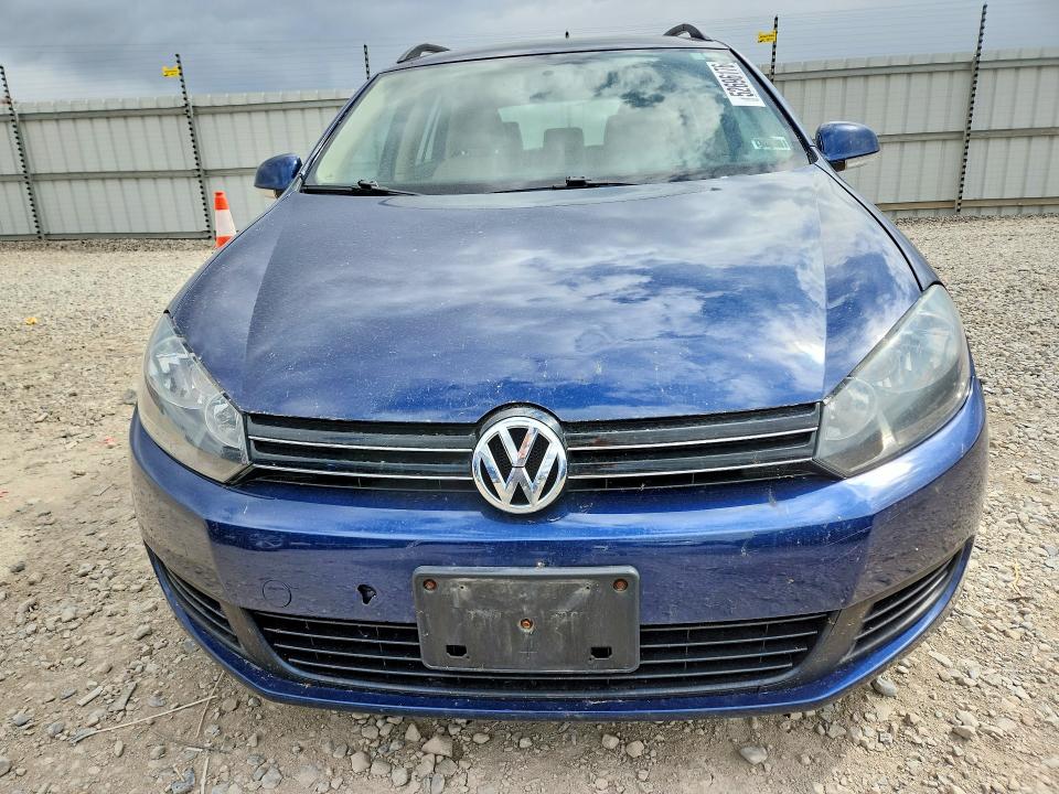 52696176 :رقم المزاد ، 3VWPL7AJ0EM623738 vin ، 2014 Volkswagen Jetta مزاد بيع