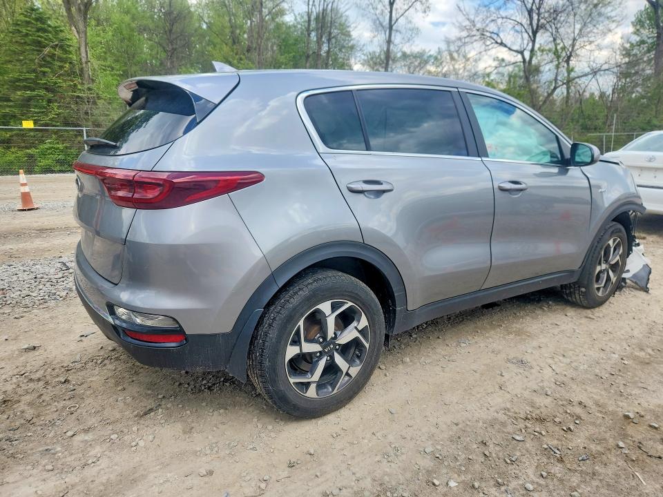 Продажа на аукционе авто 2022 Kia Sportage, vin: KNDPMCACXN7000003, номер лота: 52840516