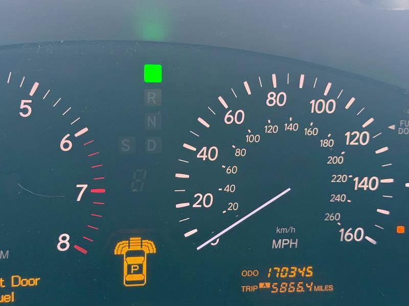 2005 Lexus Ls მანქანა იყიდება აუქციონზე, vin: JTHBN36F055028638, აუქციონის ნომერი: 55593506