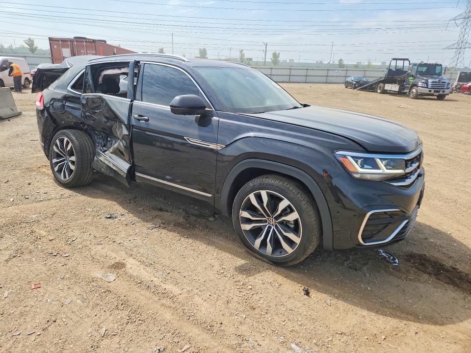 54251546 :رقم المزاد ، 1V2FE2CA9NC204330 vin ، 2022 Volkswagen Atlas Cross Sport مزاد بيع