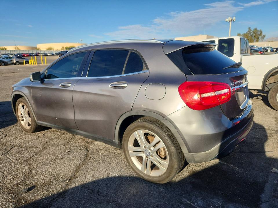 54645166 :رقم المزاد ، WDCTG4GB2FJ034364 vin ، 2015 Mercedes-benz Gla مزاد بيع