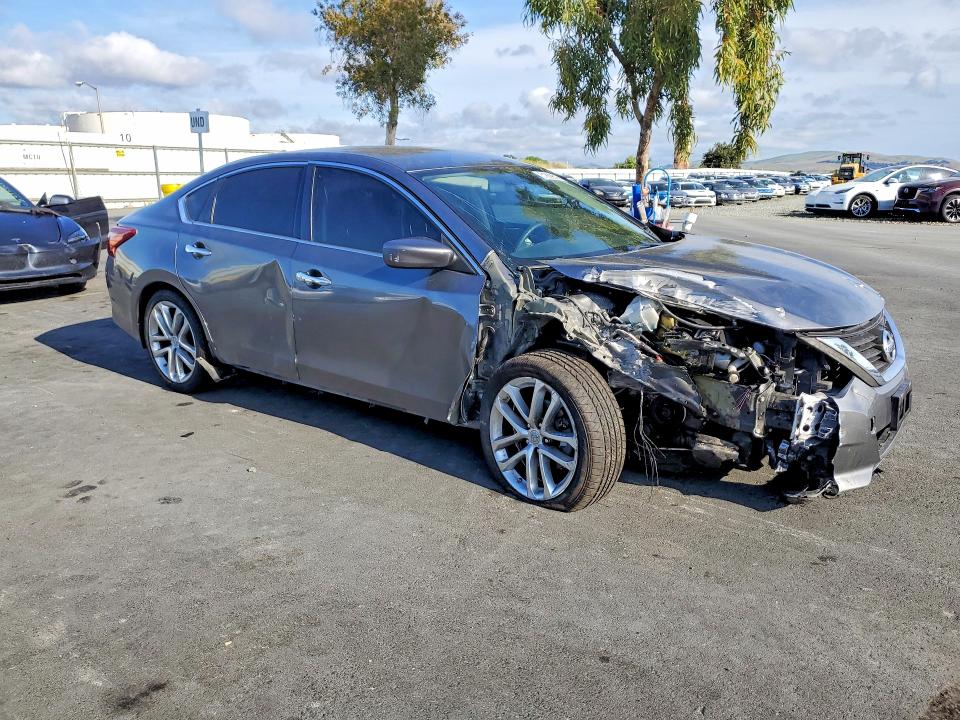 51809516 :رقم المزاد ، 1N4AL3AP5JC275961 vin ، 2018 Nissan Altima مزاد بيع
