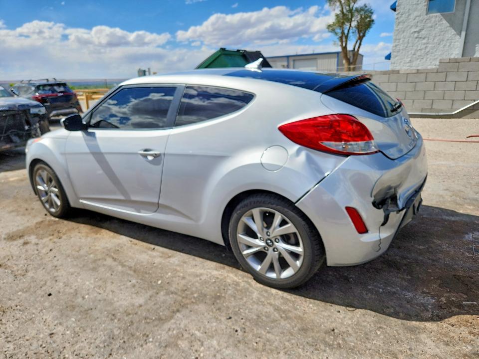 2017 Hyundai Veloster მანქანა იყიდება აუქციონზე, vin: KMHTC6ADXHU308169, აუქციონის ნომერი: 55389646
