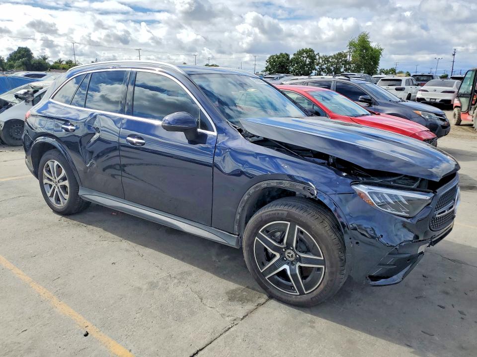 52530586 :رقم المزاد ، W1NKM4HB0RF204181 vin ، 2024 Mercedes-benz Glc مزاد بيع