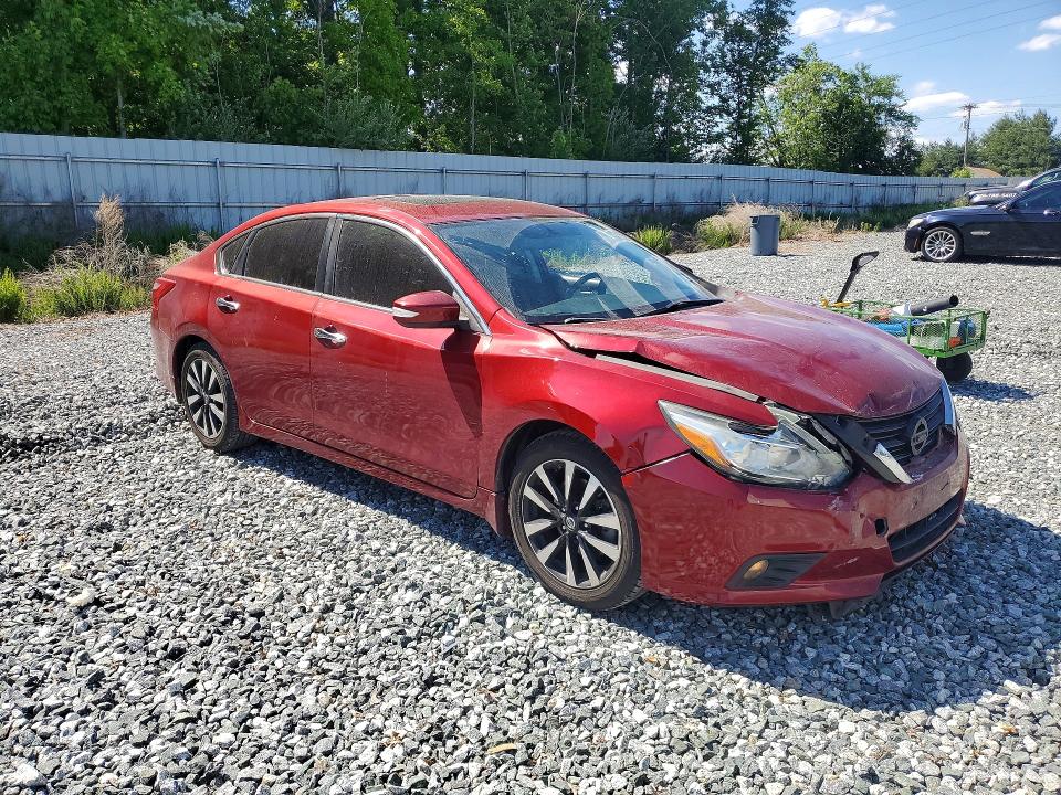 Продажа на аукционе авто 2017 Nissan Altima, vin: 1N4AL3AP7HC488100, номер лота: 53321396