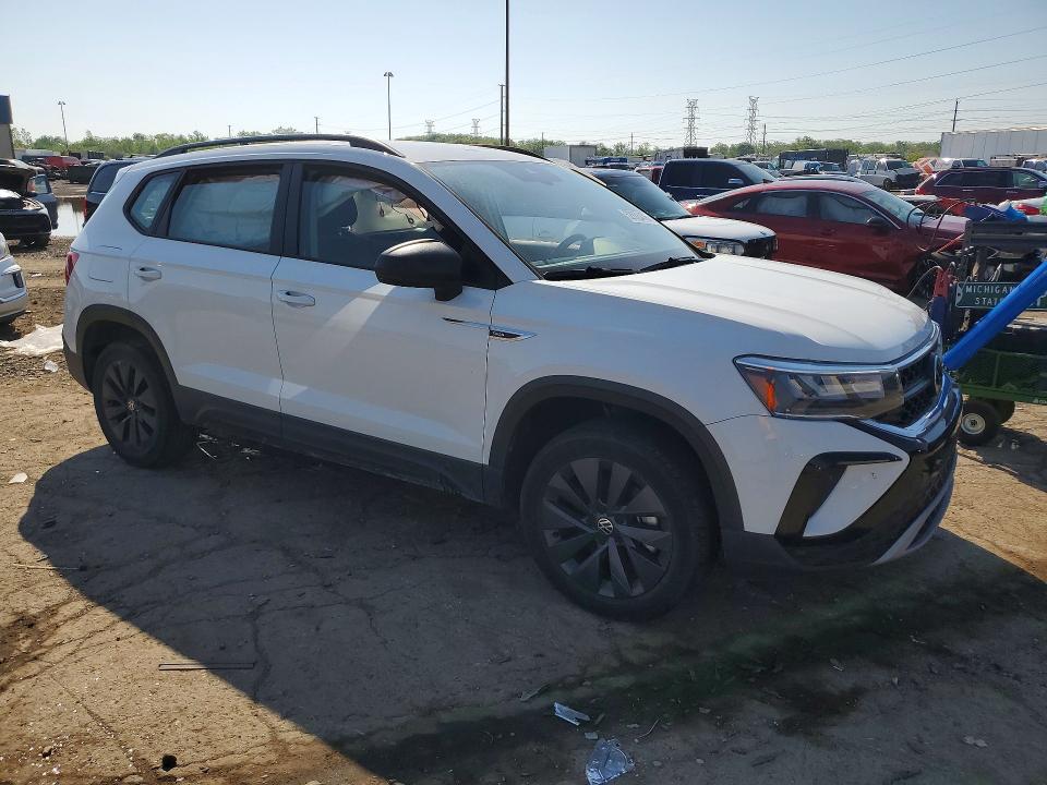 Продажа на аукционе авто 2022 Volkswagen Taos, vin: 3VVDX7B2XNM027409, номер лота: 52883476
