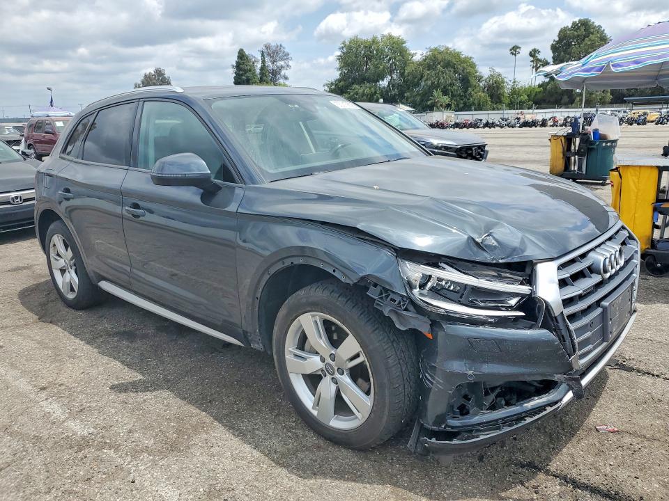 55015606 :رقم المزاد ، WA1ANAFY1J2010903 vin ، 2018 Audi Q5 مزاد بيع