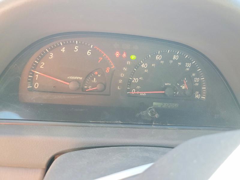 52824926 :رقم المزاد ، 4T1BE32KX4U812913 vin ، 2004 Toyota Camry مزاد بيع