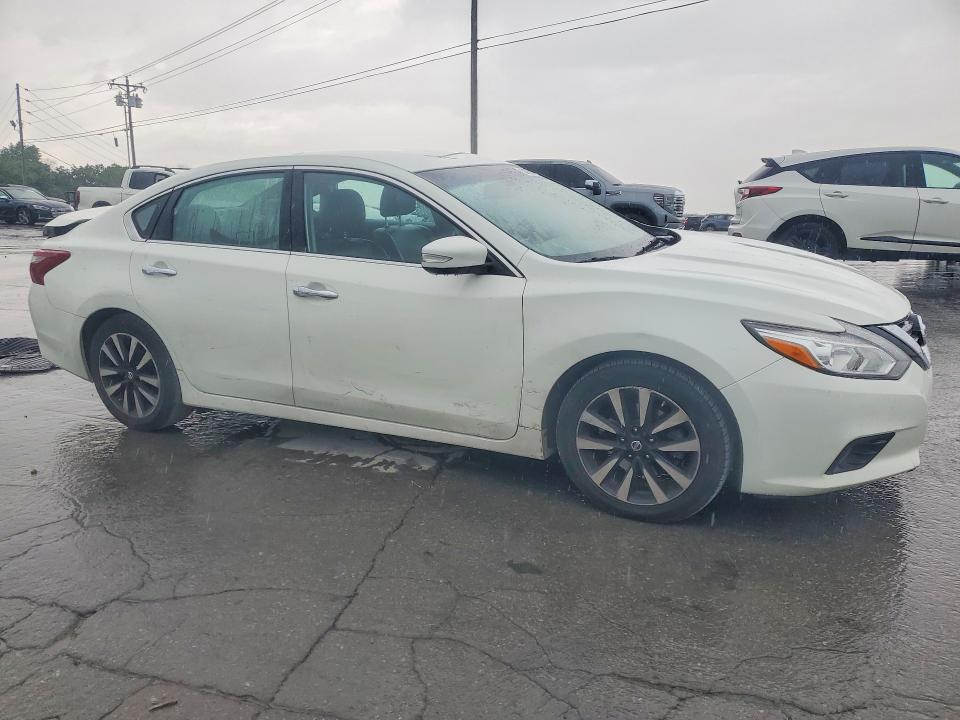 Aukcja sprzedaży 2018 Nissan Altima, vin: 1N4AL3AP2JC165269, numer aukcji: 53975766