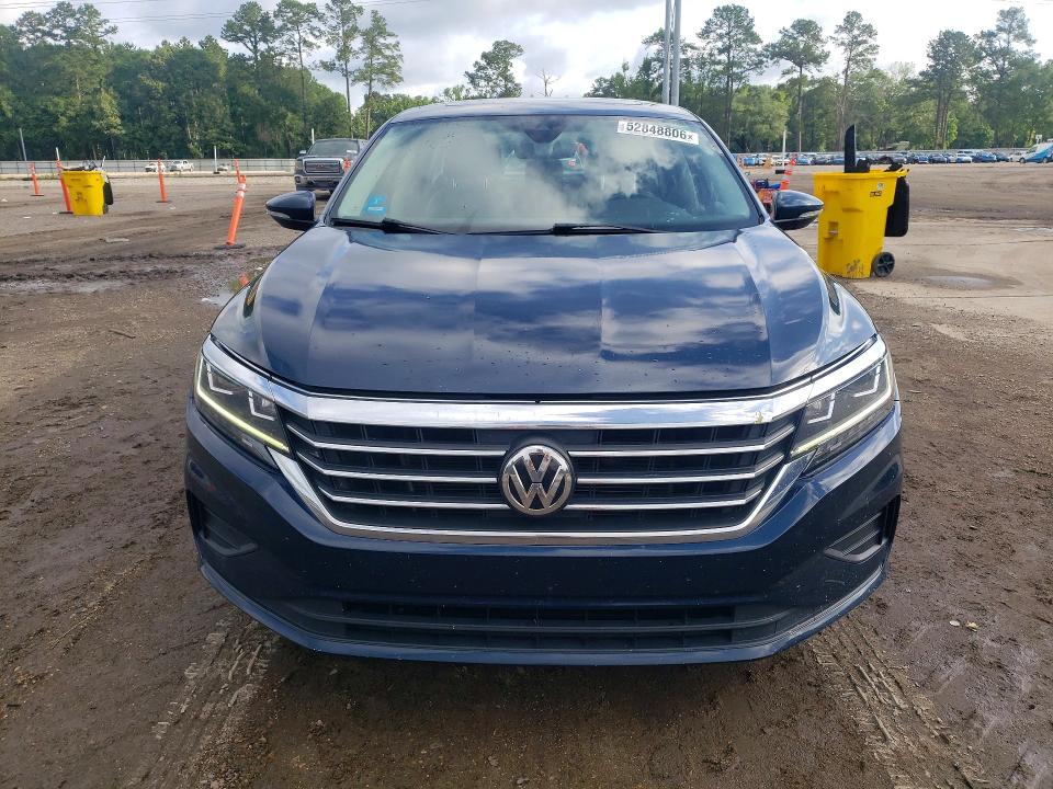 Продажа на аукционе авто 2022 Volkswagen Passat, vin: 1VWSA7A35NC001378, номер лота: 52848806