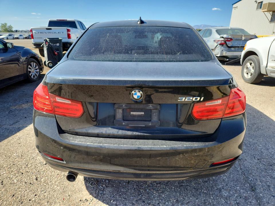 2015 Bmw 320 მანქანა იყიდება აუქციონზე, vin: WBA3B1G58FNT02546, აუქციონის ნომერი: 54349836