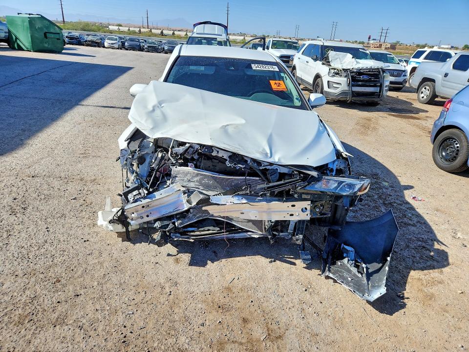 Продажа на аукционе авто 2022 Toyota Camry, vin: 4T1G11AK4NU647577, номер лота: 54282316