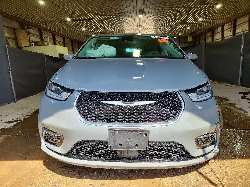 Продаж на аукціоні авто 2023 Chrysler Pacifica, vin: 2C4RC1BG6PR585827, номер лоту: 54519876