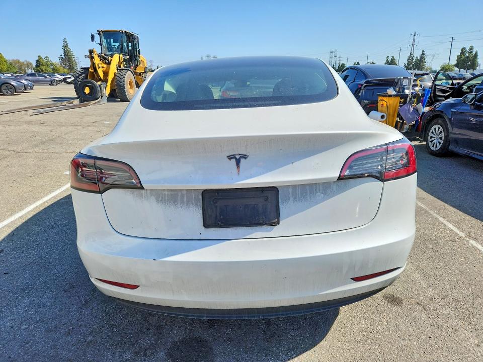 53645286 :رقم المزاد ، 5YJ3E1EA4PF561836 vin ، 2023 Tesla Model 3 مزاد بيع