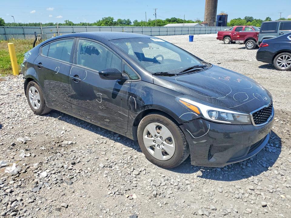 53951876 :رقم المزاد ، 3KPFL4A77JE209684 vin ، 2018 Kia Forte مزاد بيع