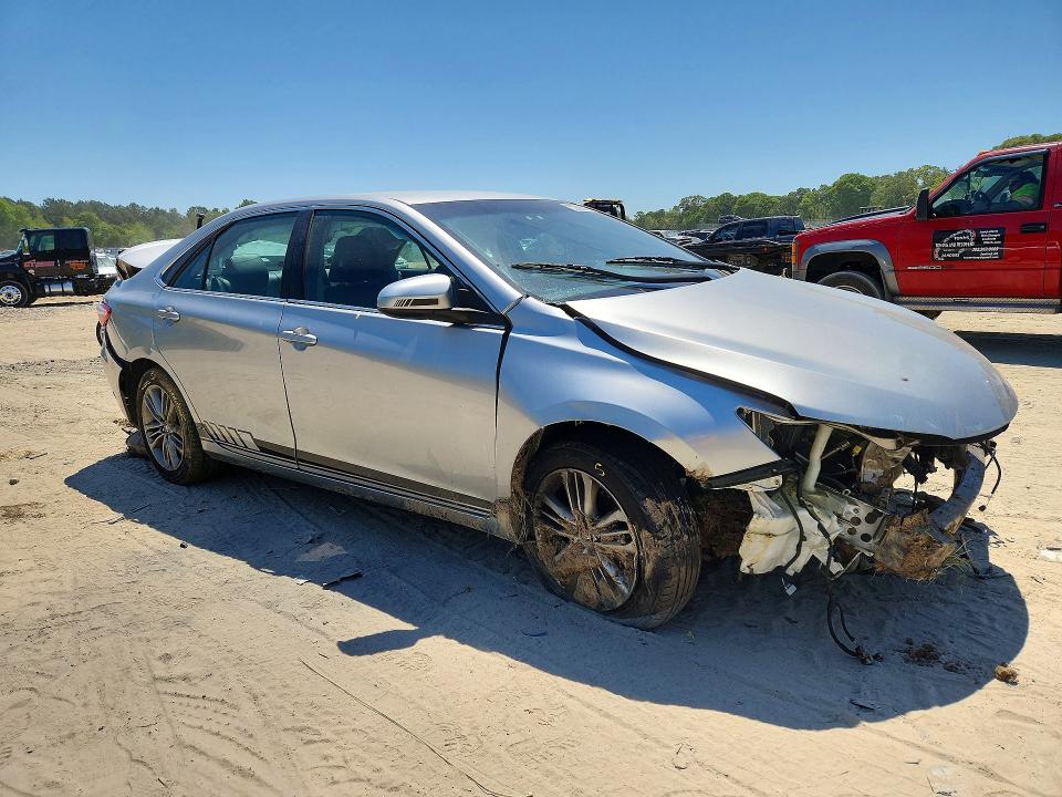 52606976 :رقم المزاد ، 4T1BF1FK2GU591663 vin ، 2016 Toyota Camry مزاد بيع