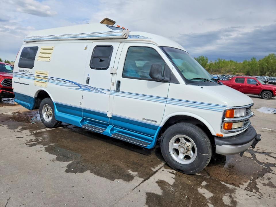 54328796 :رقم المزاد ، 1GBHG31R2Y1119112 vin ، 2000 Chevrolet Express G3500 مزاد بيع