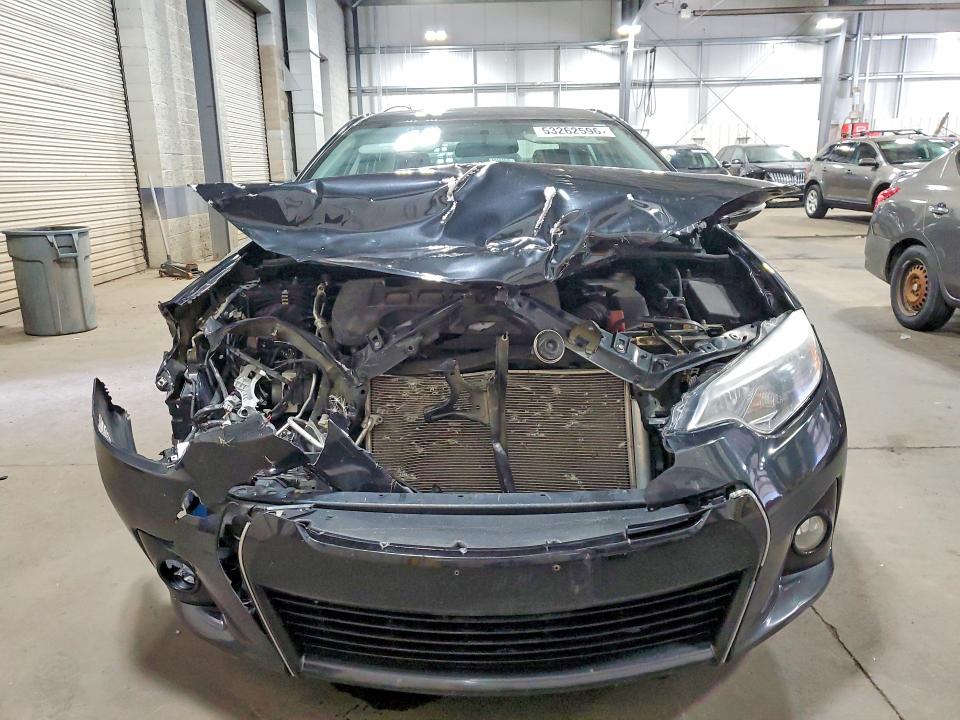 53262596 :رقم المزاد ، 2T1BURHE1FC425338 vin ، 2015 Toyota Corolla مزاد بيع
