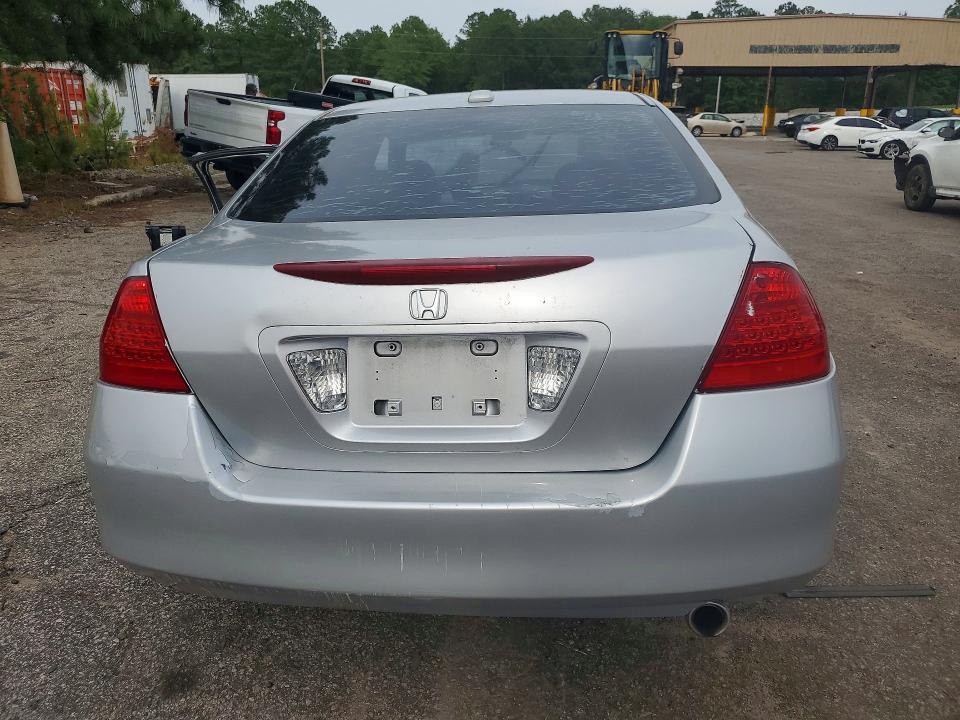 51921786 :رقم المزاد ، 1HGCM56887A041848 vin ، 2007 Honda Accord مزاد بيع