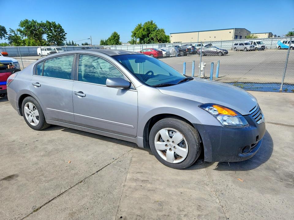 Auction sale of the 2007 Nissan Altima, vin: 1N4AL21E77C163096, lot number: 53062396