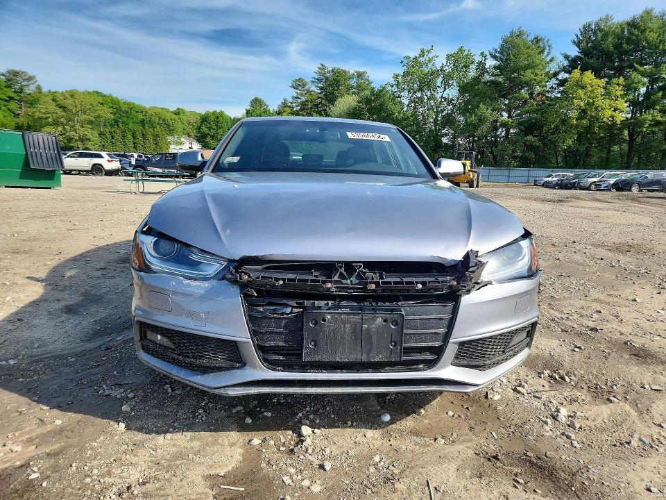 53566456 :رقم المزاد ، WAUFFAFL3FN023572 vin ، 2015 Audi A4 مزاد بيع