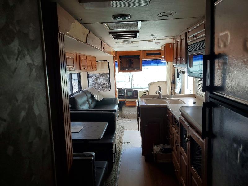 Продаж на аукціоні авто 2003 Wokhorse Recreational Vehicle (rv), vin: 5B4MP67G433370573, номер лоту: 54780316