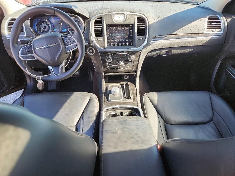 53651186 :رقم المزاد ، 2C3CCARGXHH558055 vin ، 2017 Chrysler 300 مزاد بيع