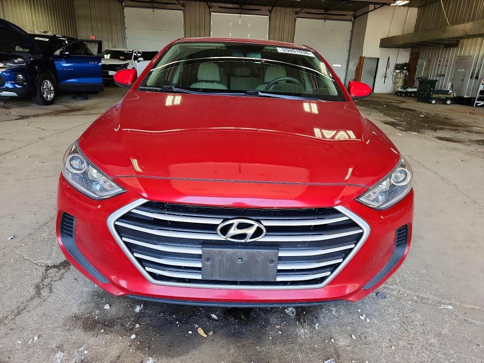 2017 Hyundai Elantra მანქანა იყიდება აუქციონზე, vin: KMHD84LF6HU208725, აუქციონის ნომერი: 55001036