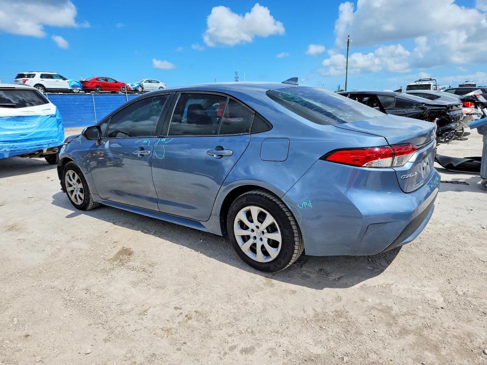 54644906 :رقم المزاد ، 5YFEPMAE5MP153391 vin ، 2021 Toyota Corolla مزاد بيع