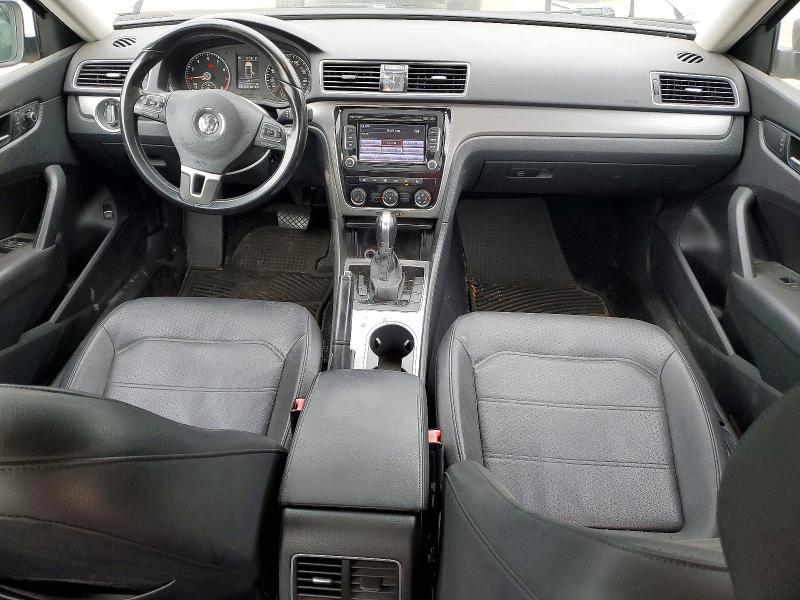 2014 Volkswagen Passat მანქანა იყიდება აუქციონზე, vin: 1VWBT7A30EC107831, აუქციონის ნომერი: 52311166