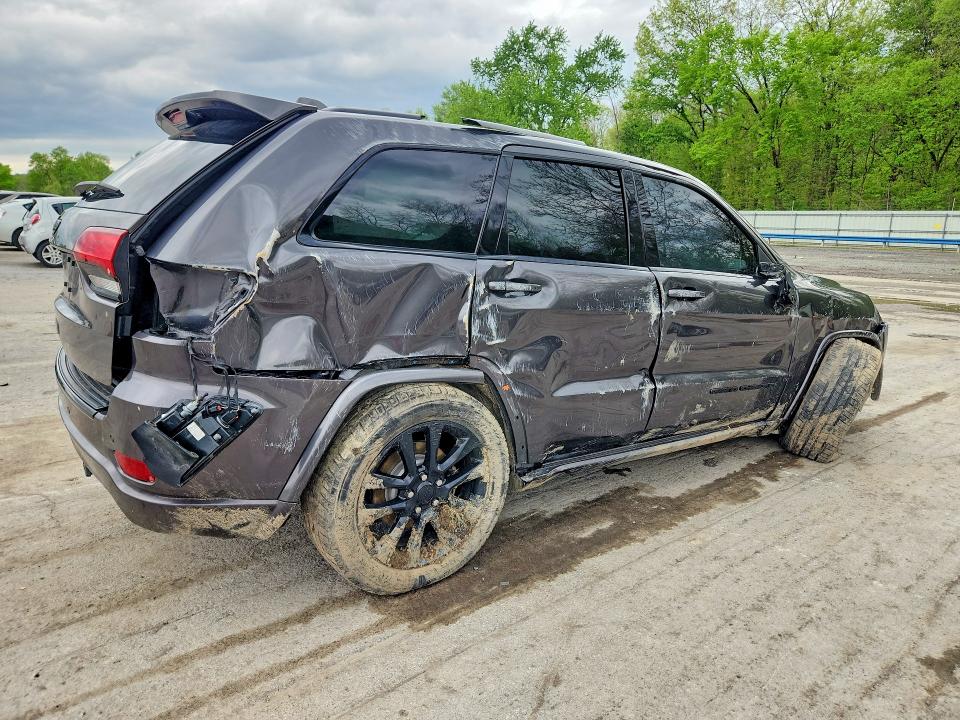 Продаж на аукціоні авто 2017 Jeep Grand Cherokee, vin: 1C4RJFAG9HC863411, номер лоту: 52682176