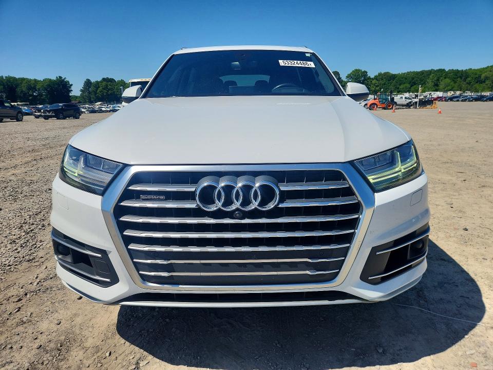 Продаж на аукціоні авто 2018 Audi Q7, vin: WA1VAAF79JD050459, номер лоту: 53324486