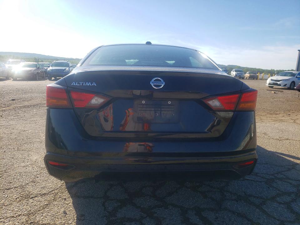 53043376 :رقم المزاد ، 1N4BL4BV6KC215244 vin ، 2019 Nissan Altima مزاد بيع