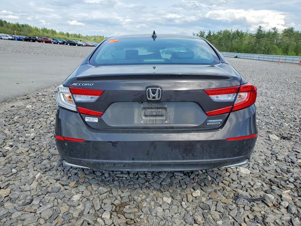 54085626 :رقم المزاد ، 1HGCV3F92JA008412 vin ، 2018 Honda Accord مزاد بيع