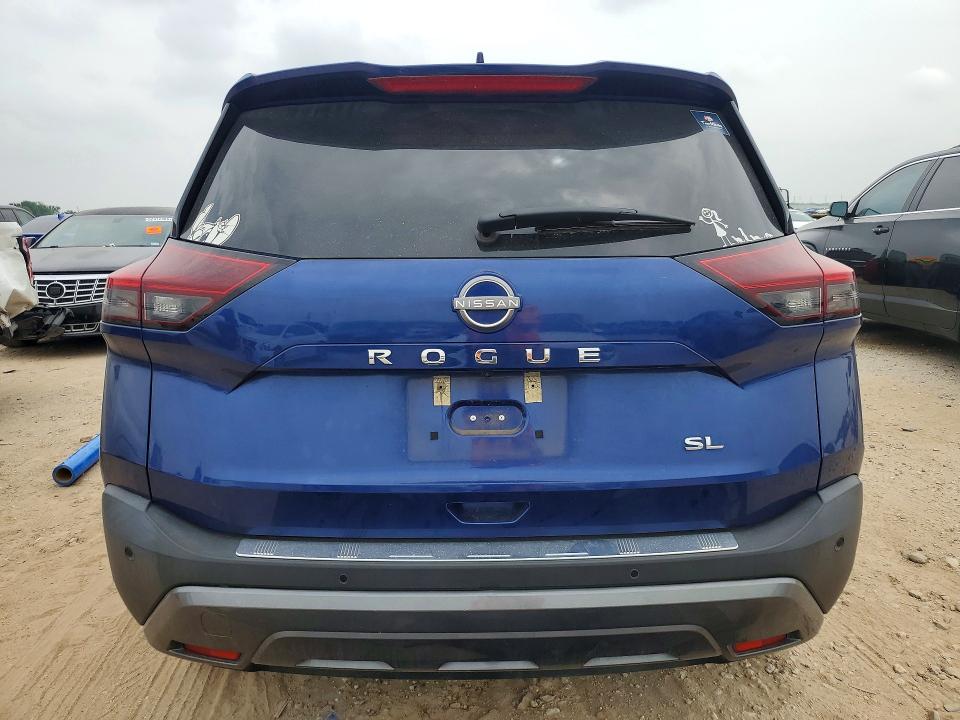 52643396 :رقم المزاد ، 5N1BT3CA3NC707326 vin ، 2022 Nissan Rogue مزاد بيع