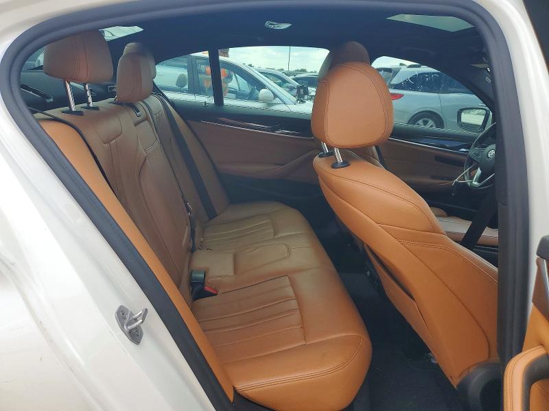 53006696 :رقم المزاد ، WBAJR3C07LWW69467 vin ، 2020 Bmw 530 مزاد بيع