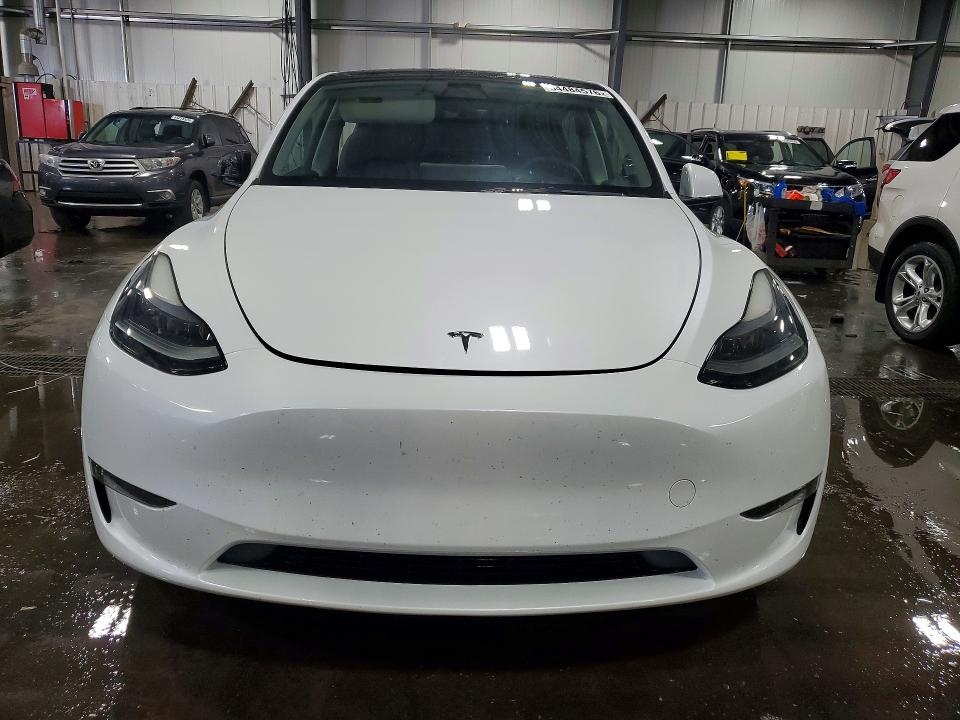 54484576 :رقم المزاد ، 7SAYGDEE9PF684006 vin ، 2023 Tesla Model Y مزاد بيع