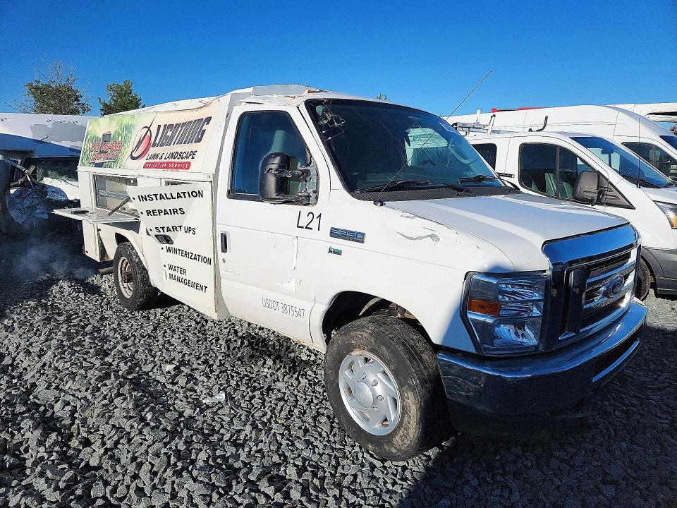 Продажа на аукционе авто 2018 Ford Econoline, vin: 1FDWE3F63JDC30307, номер лота: 54964636