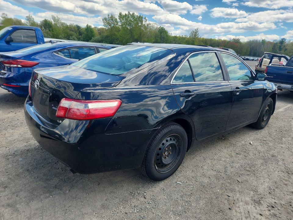 53391936 :رقم المزاد ، 4T1BE46KX7U108778 vin ، 2007 Toyota Camry مزاد بيع