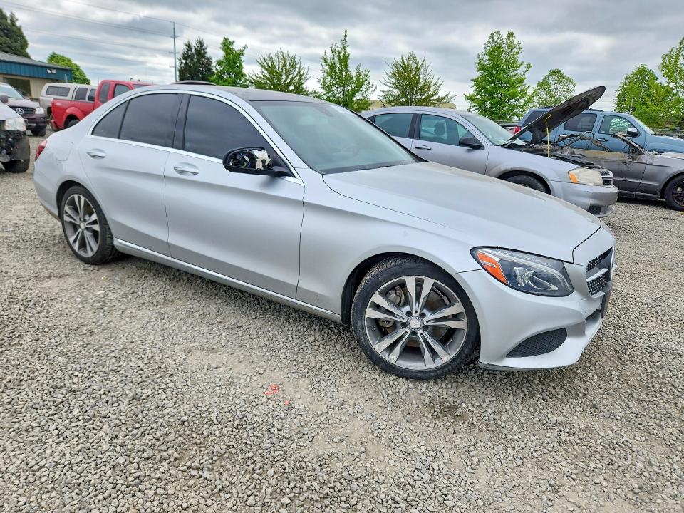 Aukcja sprzedaży 2015 Mercedes-benz C, vin: 55SWF4KB2FU009404, numer aukcji: 52384496