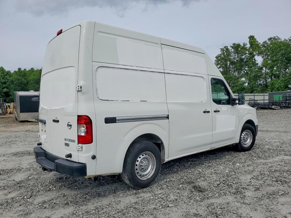 51623126 :رقم المزاد ، 1N6AF0LX3FN803843 vin ، 2015 Nissan Nv مزاد بيع