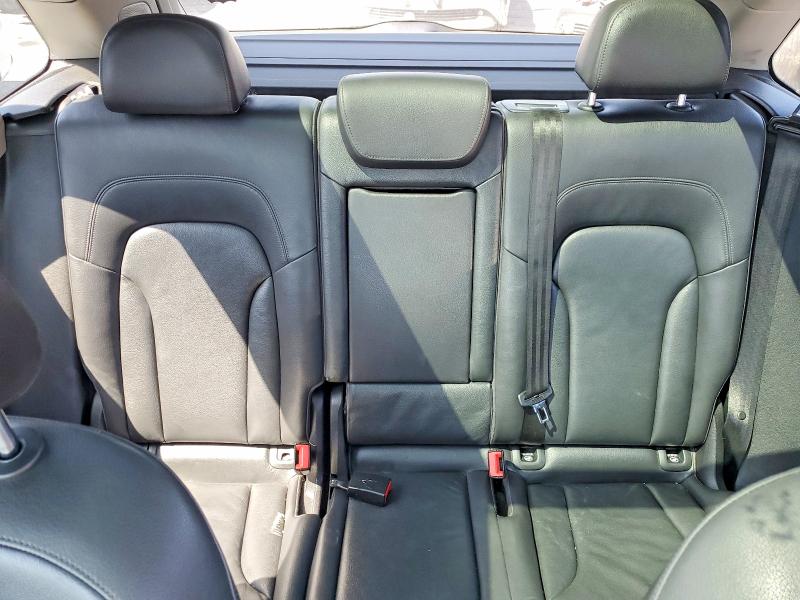52101586 :رقم المزاد ، WA1LFAFP1CA009899 vin ، 2012 Audi Q5 مزاد بيع