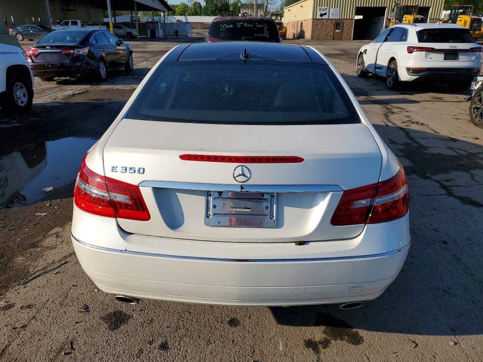 52143356 :رقم المزاد ، WDDKJ5GB0AF043784 vin ، 2010 Mercedes-benz E مزاد بيع
